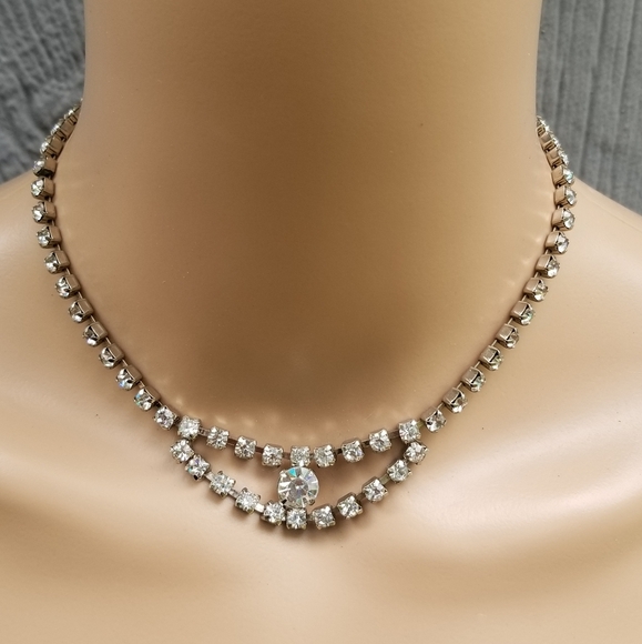 Vintage Jewelry - VINTAGE 1950s SILVERTONE DIAMANTE COLLAR/CHOKER LENGTH STATEMENT NECKLACE